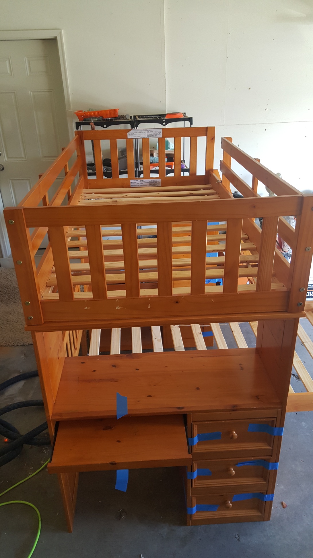 online store to buy and sell products electronics, phones, shoes, cars